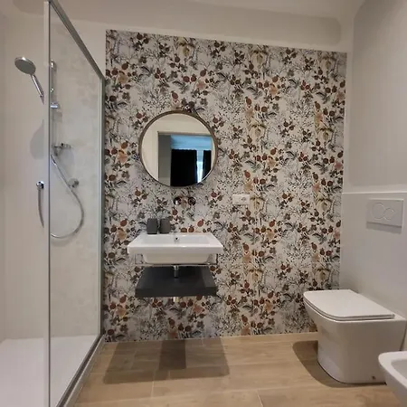 La Casa Di Nella شقة